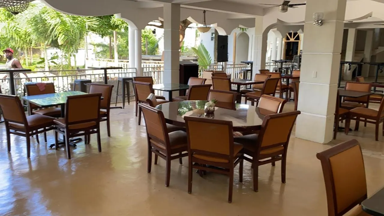Mountain View Hotel And Bar Restaurant Cap-Haïtien