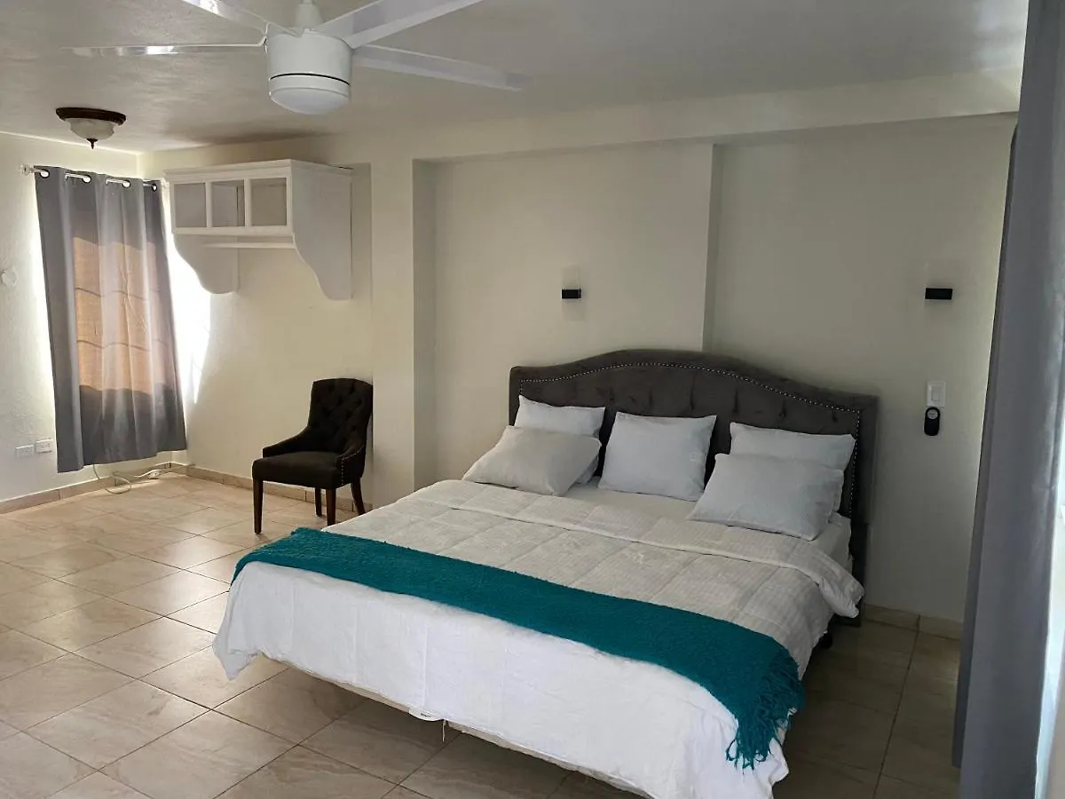 Mountain View Hotel And Bar Restaurant Cap-Haïtien